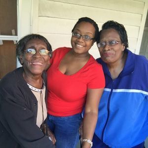 Meet your Posher, Ophelia